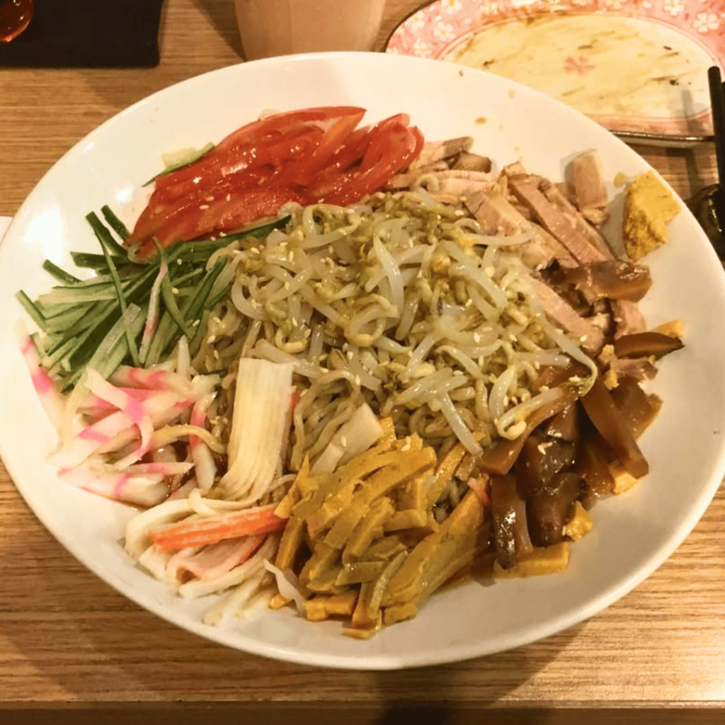 冷やし中華 | キラキラ銀座 ジャカルタ ブロックM 日本食レストラン・居酒屋