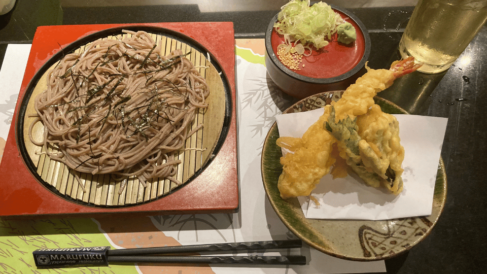 そばと天ぷらのセット | 丸福 Marufuku ジャカルタ ブロックM 日本食レストラン・居酒屋