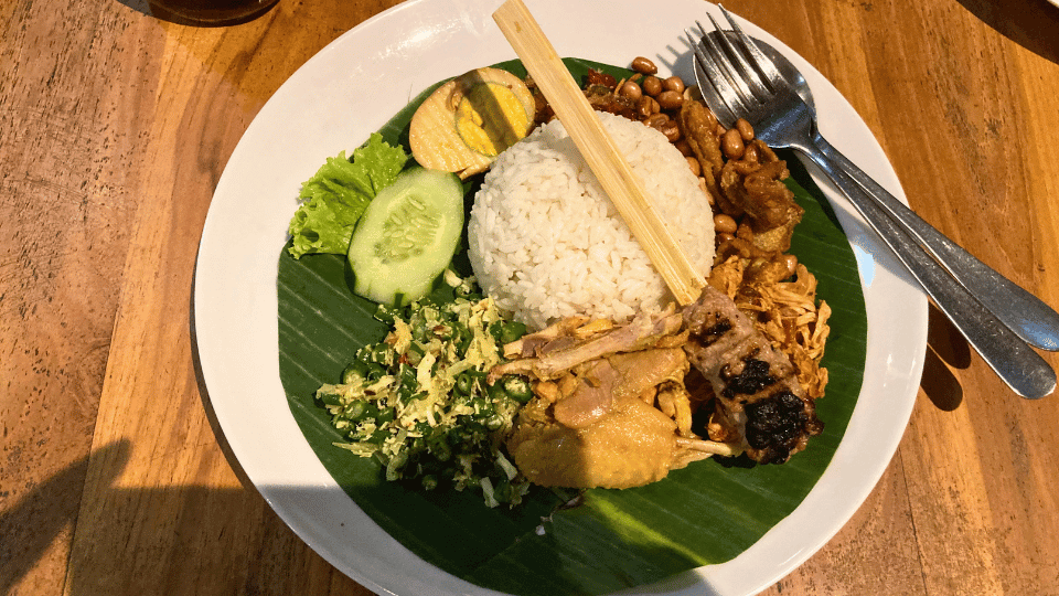 Nasi Ayam Special | menu Nasi Ayam Kedewatan Ibu Mangku 