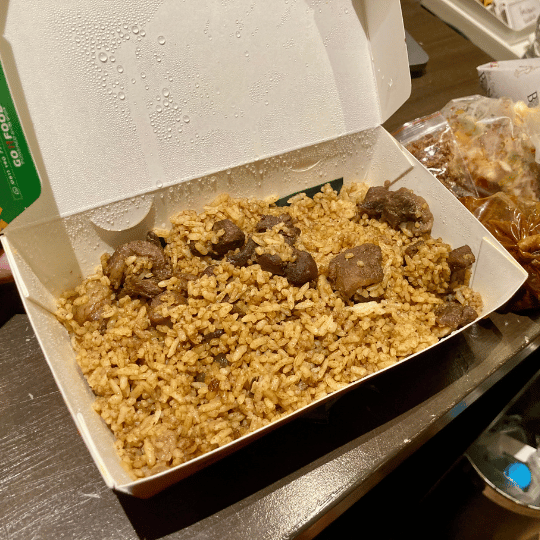 デリバリーの注文も可能 | ジャカルタ 屋台 ナシゴレン Nasi Goreng Kambing Kebon Sirih