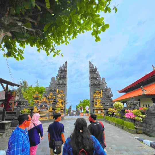 参道 | インドネシア バリ島 タナロット寺院